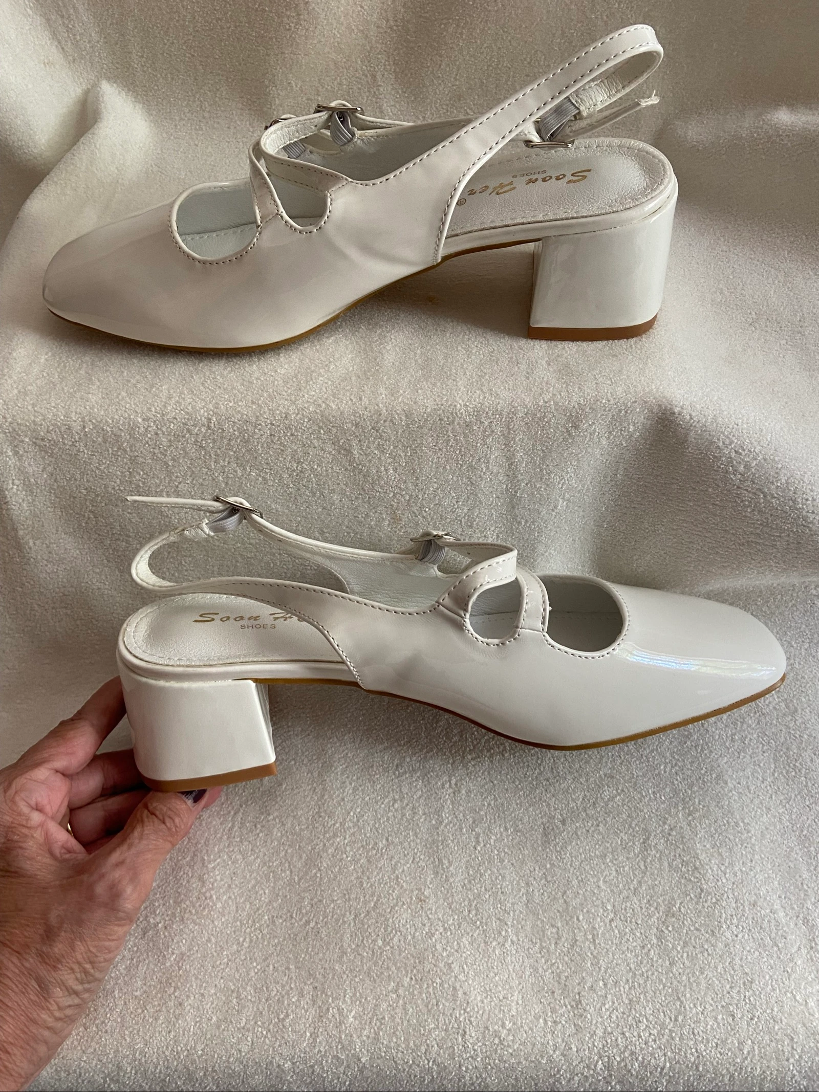 Sapato alto fechado estilo retrô•couro sintético envernizado•branco•39•Soon Her – photo 3